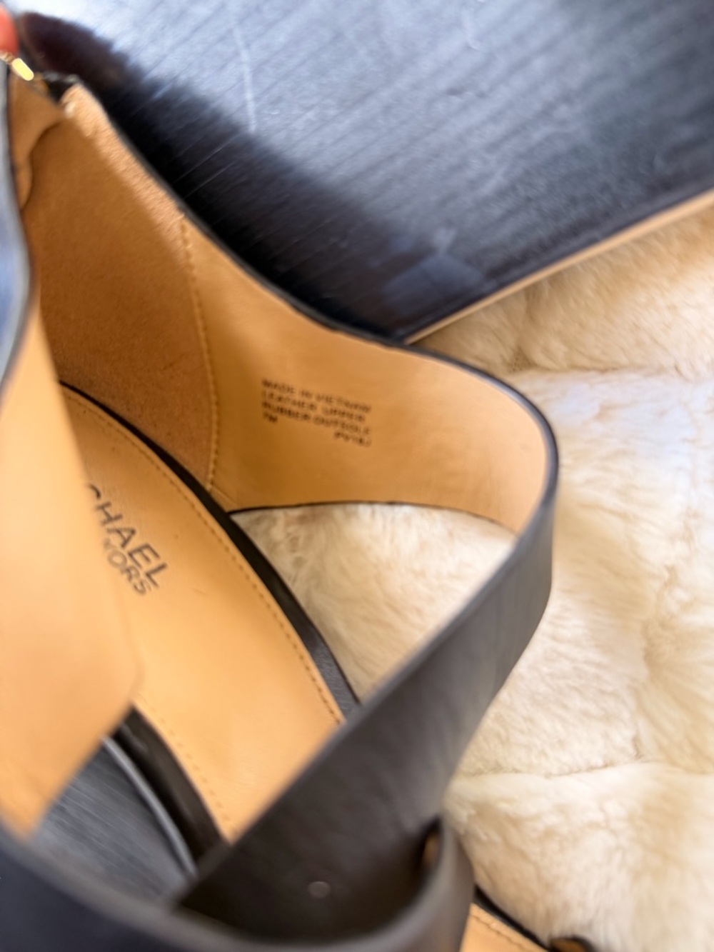 Michael Kors Black Leather Platform Wedge Sandals | Gold Zip Back | Size 7M - Picture 11 of 14